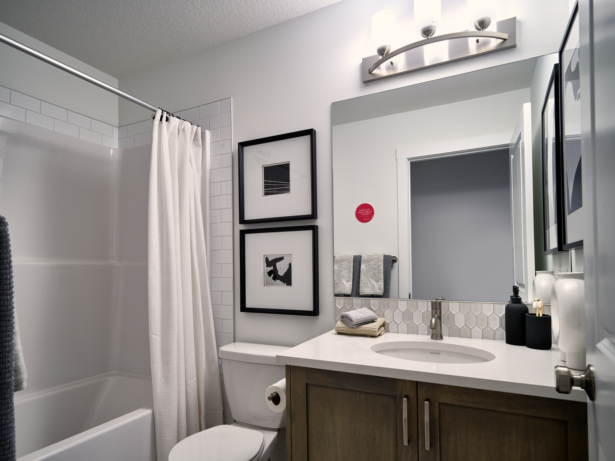 109 Rowley Gate NW, Calgary, AB, photo 8 of 9